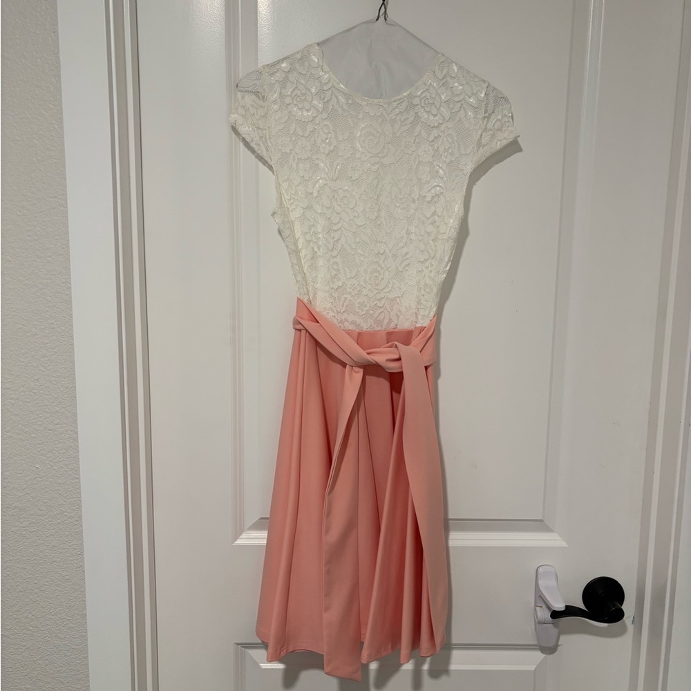ChicMe Lace Mini Dress in White and Pink
